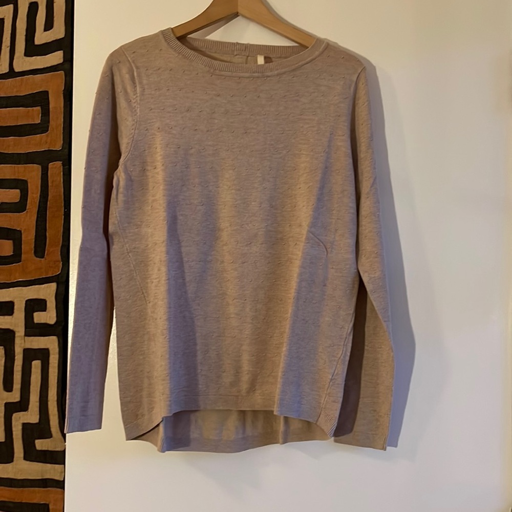 TeaBerry and Weave sweater, size M. Beige with woven dots. Never worn. NWOT
